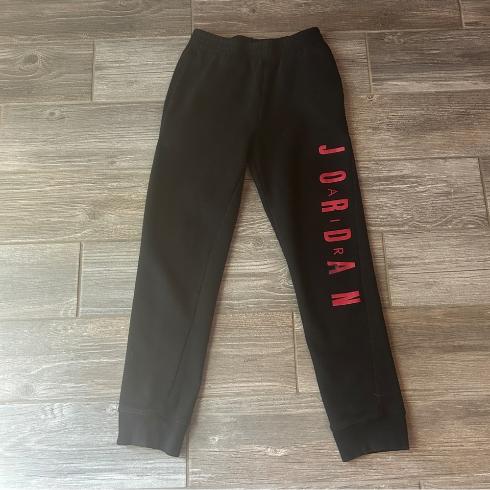 Kids Black Nike Jordan Sweats/Joggers, size Large
